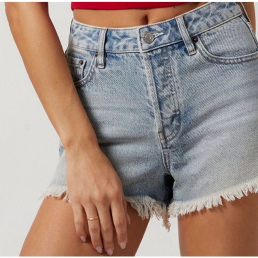 PacSun Vintage High Rise Frayed Hem Jean Shorts Women’s Size 25/0